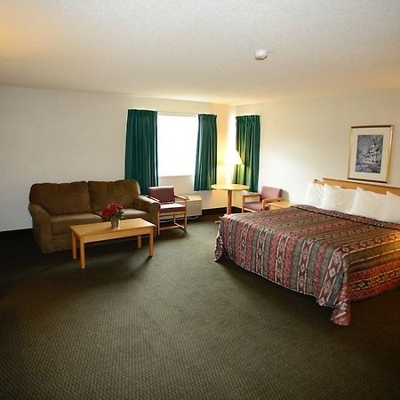 Ameriway Inn And Suites Bad Axe Екстериор снимка